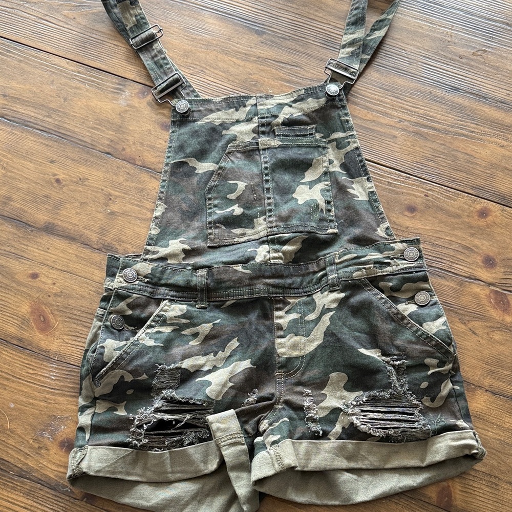 Almost Famous Women's Camo Short Overalls in Green and Tan